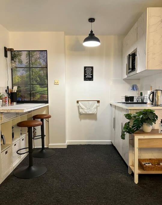 The Studio In The Annex Apartment Potters Bar Exterior photo
